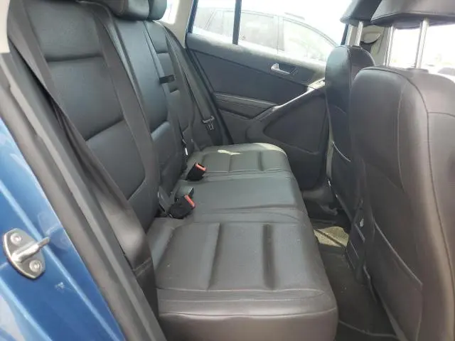 2017 VOLKSWAGEN TIGUAN S  
