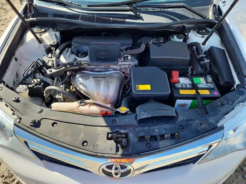 2013 TOYOTA CAMRY LE  