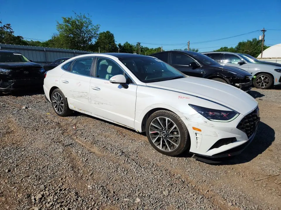 2022 HYUNDAI SONATA LIMITED  