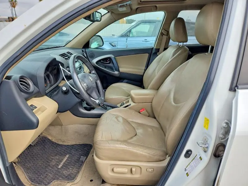 2010 TOYOTA RAV4 LIMITED  