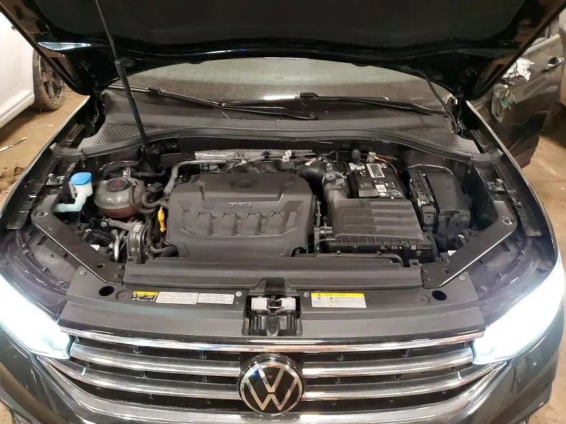 2022 VOLKSWAGEN TIGUAN S  