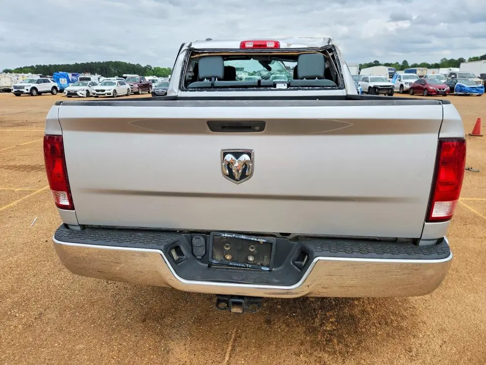 2016 RAM 1500 ST  