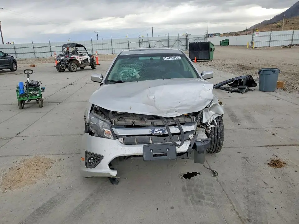 2011 FORD FUSION SE  