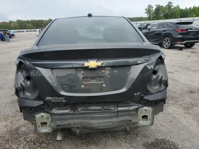 2019 CHEVROLET SONIC LT  