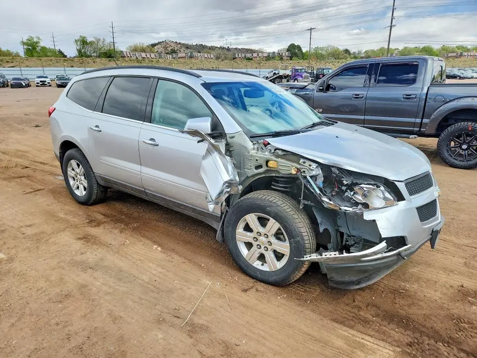 2012 CHEVROLET TRAVERSE LT  