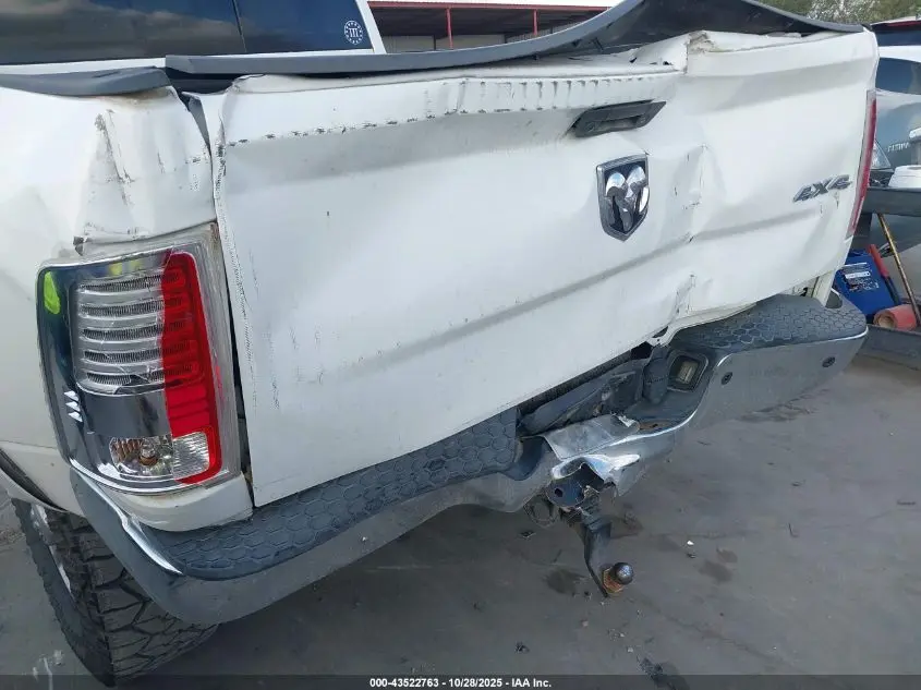 2014 RAM 2500 LARAMIE