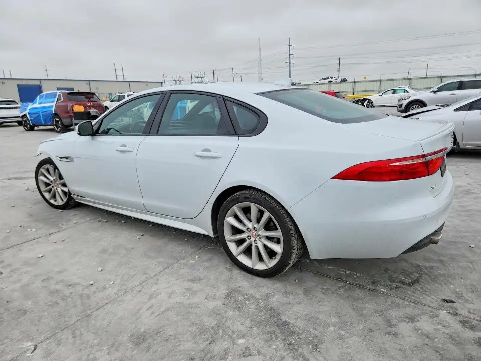 2016 JAGUAR XF R - SPORT  