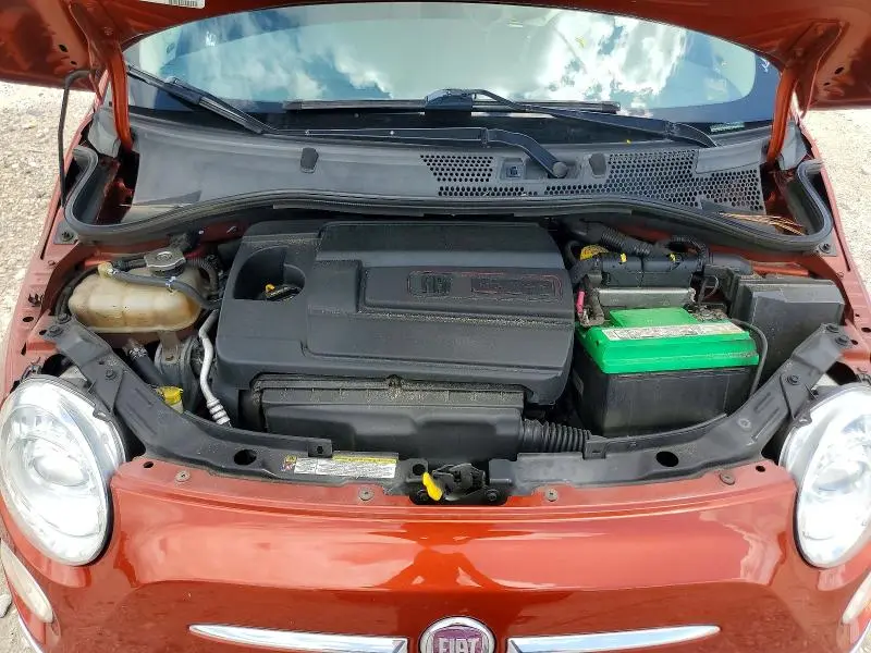 2012 FIAT 500 LOUNGE  