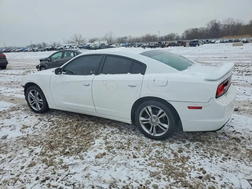2013 DODGE CHARGER SXT  