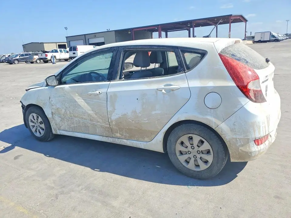 2015 HYUNDAI ACCENT GS  