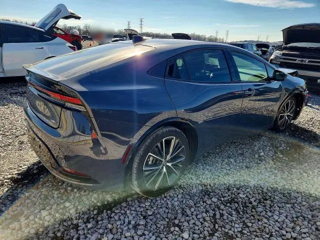 2024 TOYOTA PRIUS XLE  