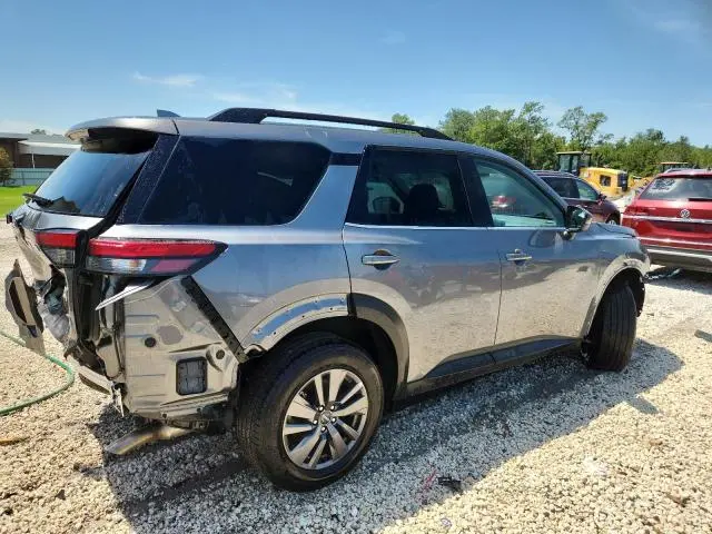 2025 NISSAN PATHFINDER SV  