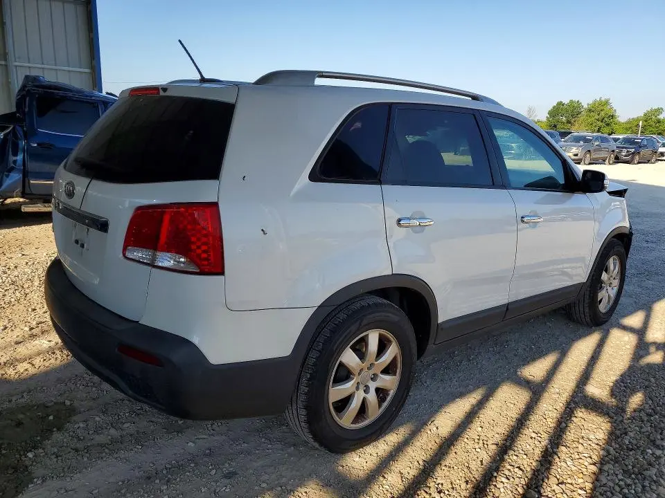 2012 KIA SORENTO LX  