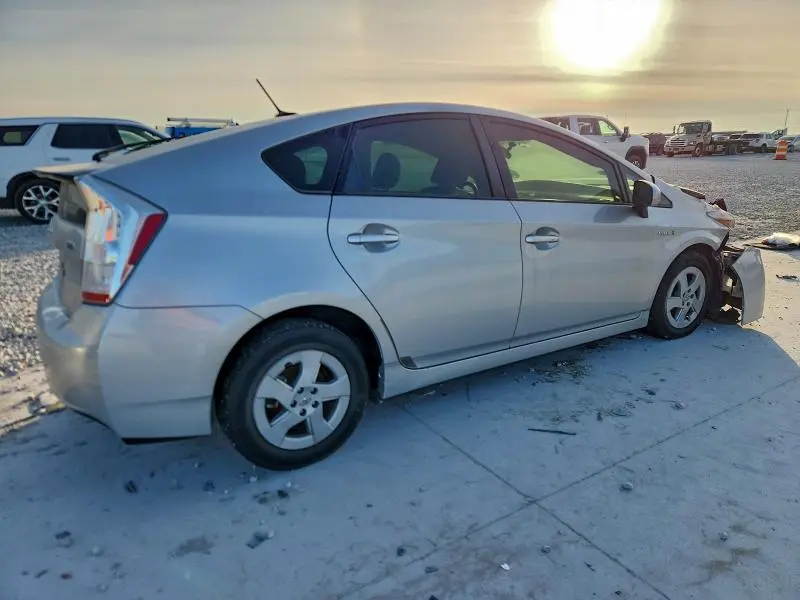 2011 TOYOTA PRIUS   