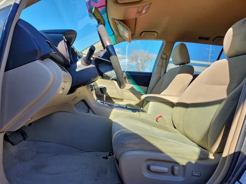 2010 TOYOTA HIGHLANDER   