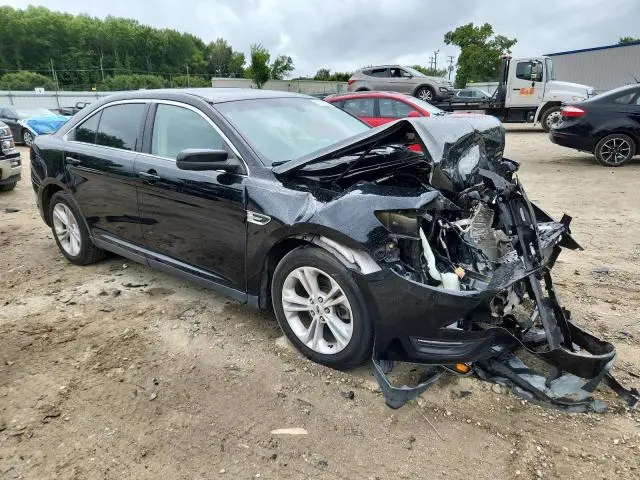 2018 FORD TAURUS SEL  