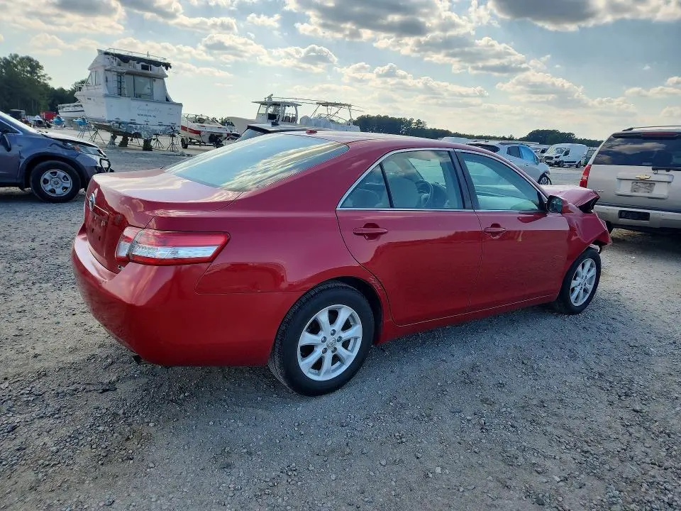 2010 TOYOTA CAMRY LE  