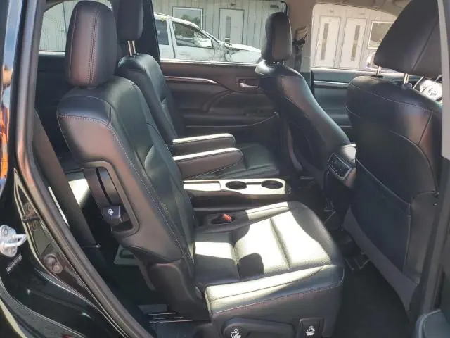 2014 TOYOTA HIGHLANDER LIMITED  