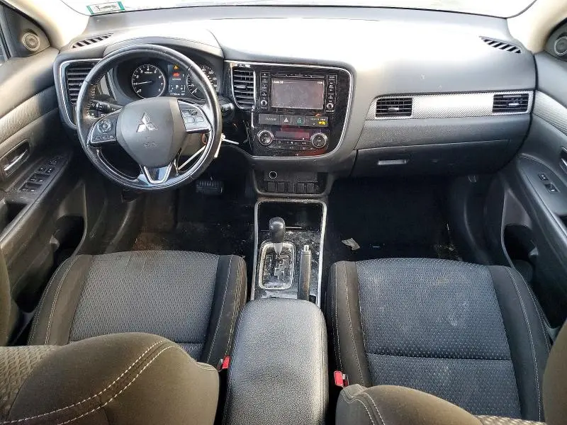 2017 MITSUBISHI OUTLANDER ES  