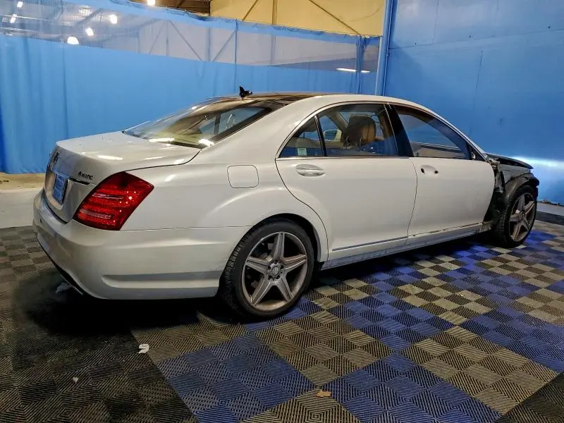 2011 MERCEDES-BENZ S 550 4MATIC  