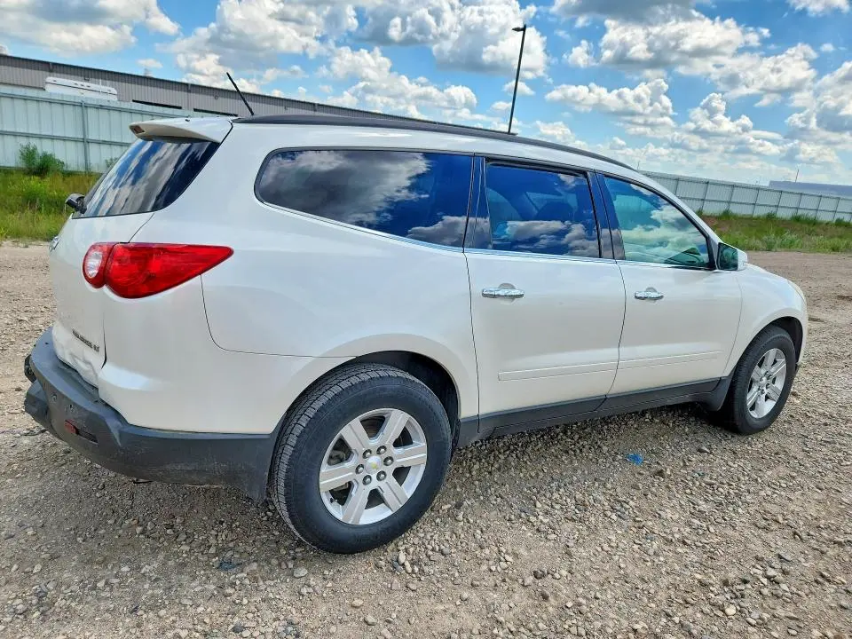 2012 CHEVROLET TRAVERSE LT  