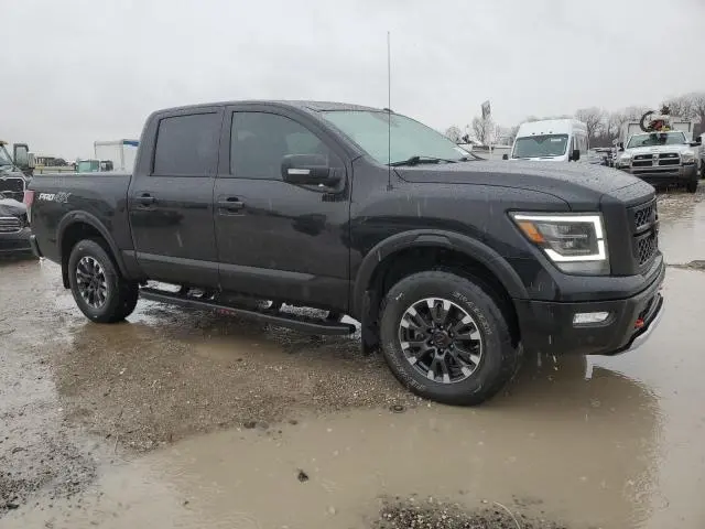 2020 NISSAN TITAN SV  