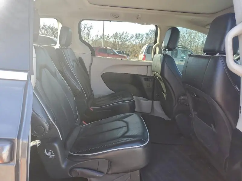 2022 CHRYSLER PACIFICA LIMITED  