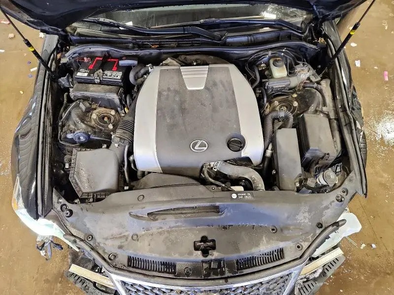 2016 LEXUS IS 300 BASE  