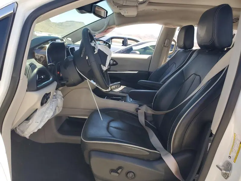 2023 CHRYSLER PACIFICA HYBRID PINNACLE  