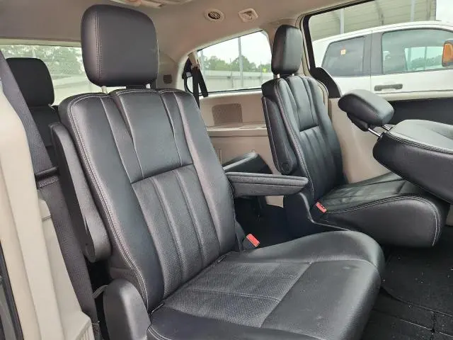 2012 CHRYSLER TOWN & COUNTRY TOURING  