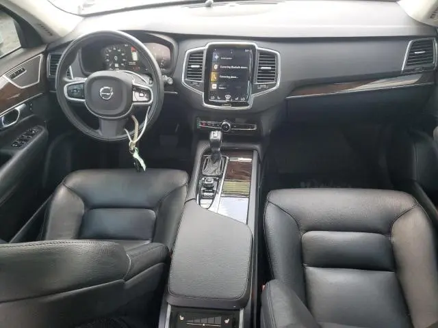 2019 VOLVO XC90 T6 MOMENTUM  