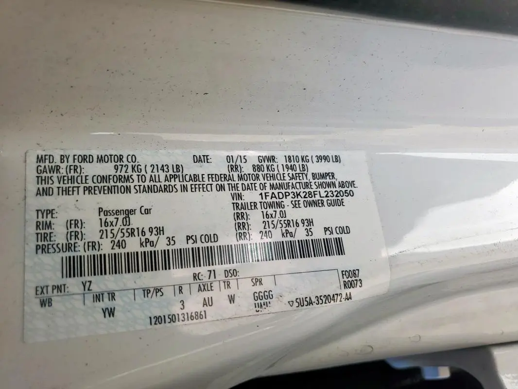 2015 FORD FOCUS SE  