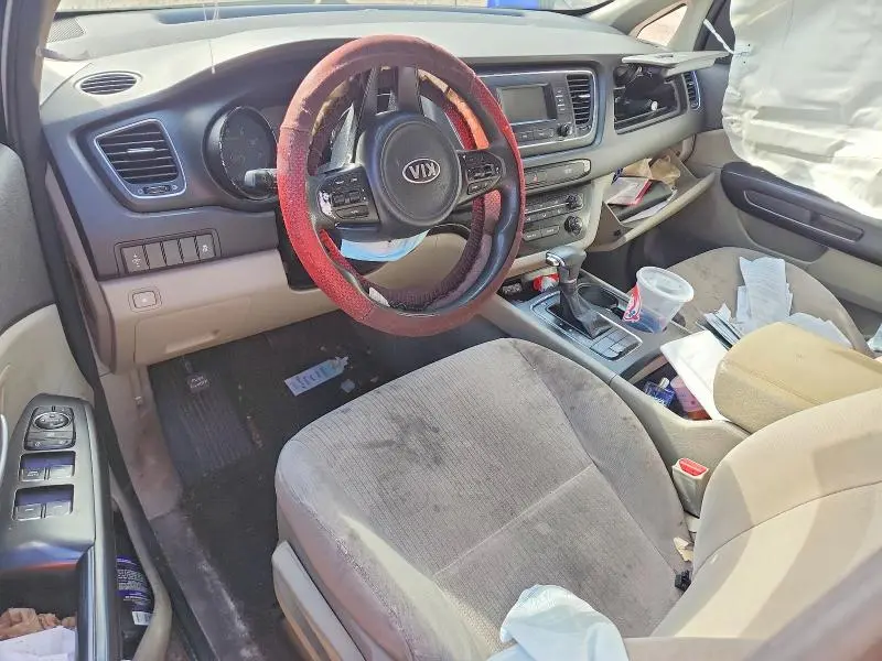 2017 KIA SEDONA L  