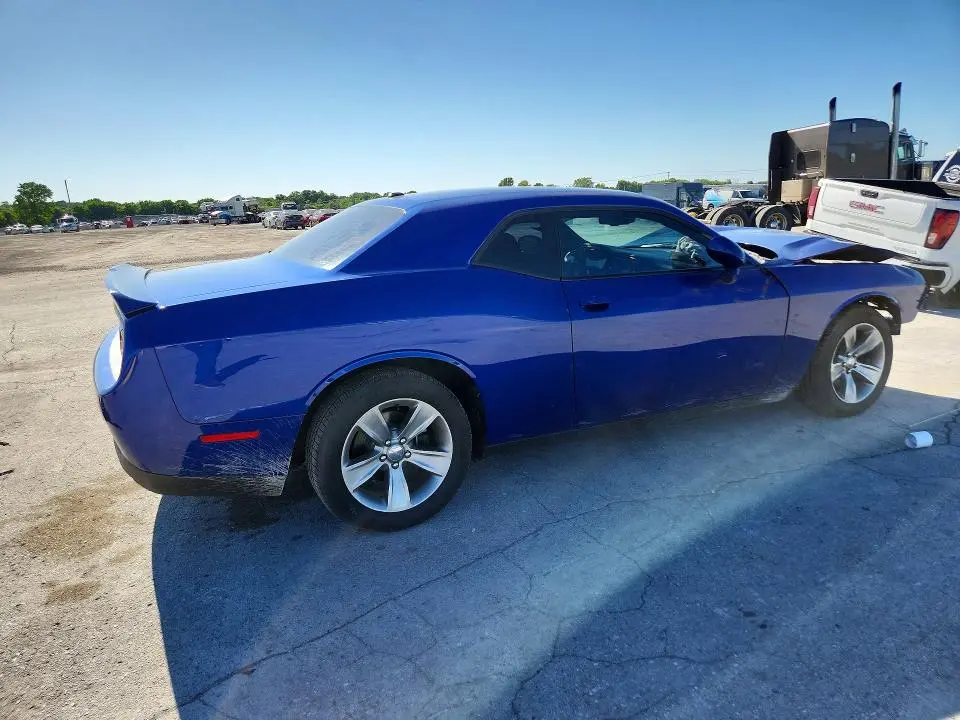2018 DODGE CHALLENGER SXT  