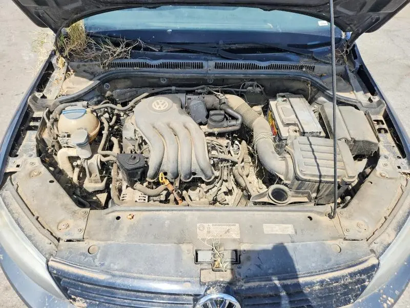 2013 VOLKSWAGEN JETTA BASE  