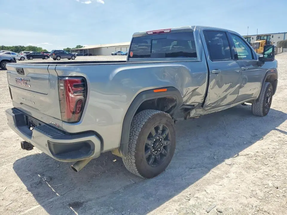 2026 GMC SIERRA K2500 AT4  