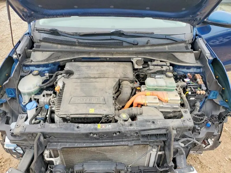 2019 KIA NIRO LX  