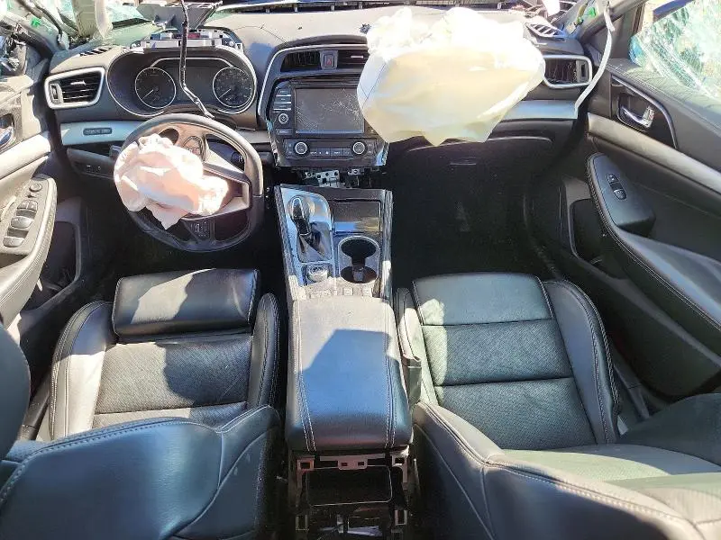 2017 NISSAN MAXIMA SV