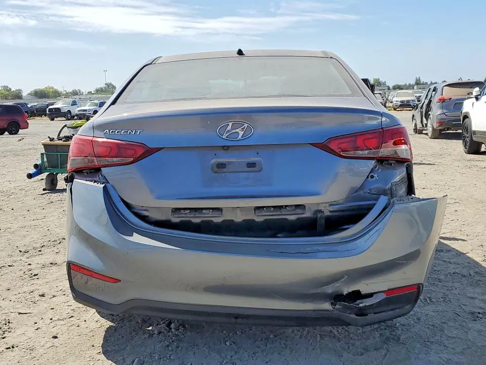 2018 HYUNDAI ACCENT SE  