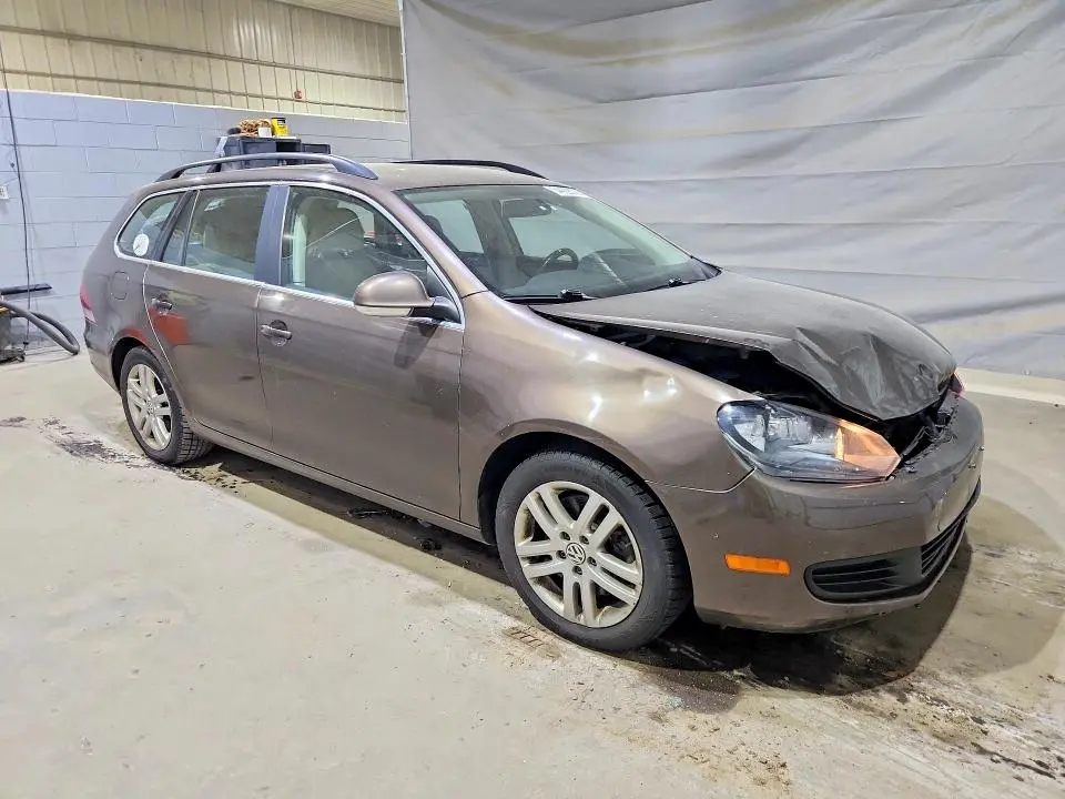 2013 VOLKSWAGEN JETTA TDI  