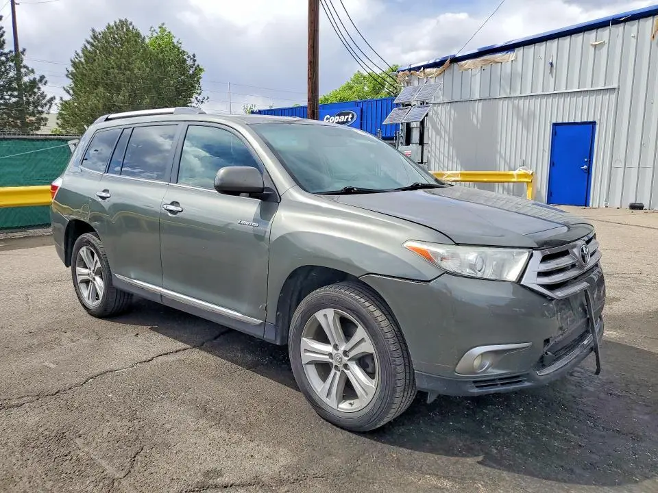 2011 TOYOTA HIGHLANDER LIMITED  