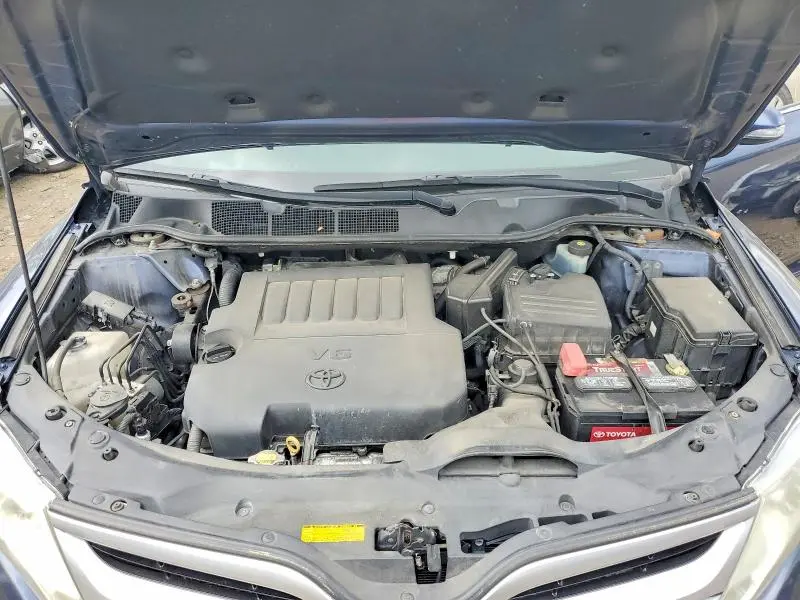 2015 TOYOTA VENZA XLE  