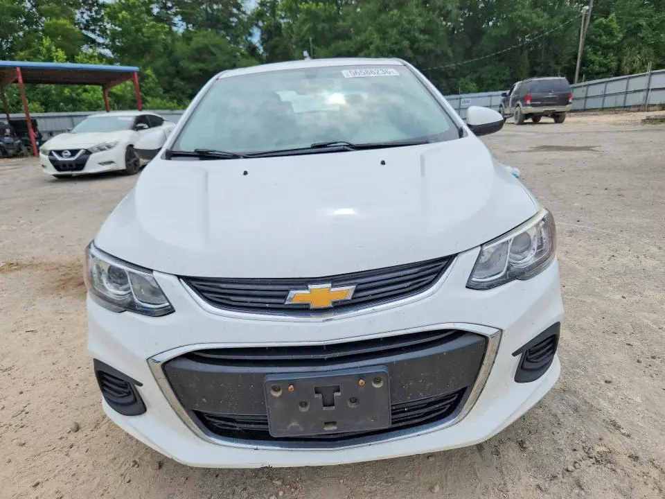 2019 CHEVROLET SONIC LT  