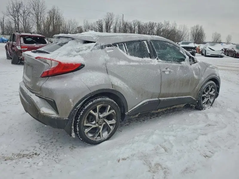 2018 TOYOTA C-HR XLE  