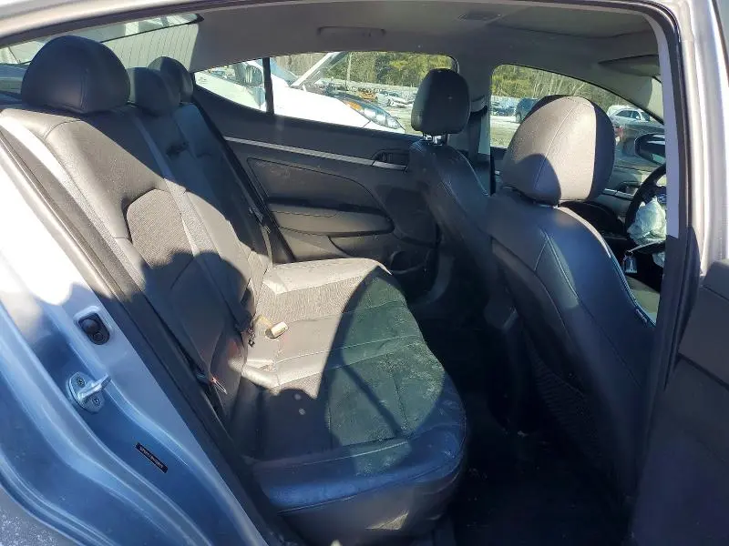 2017 HYUNDAI ELANTRA   