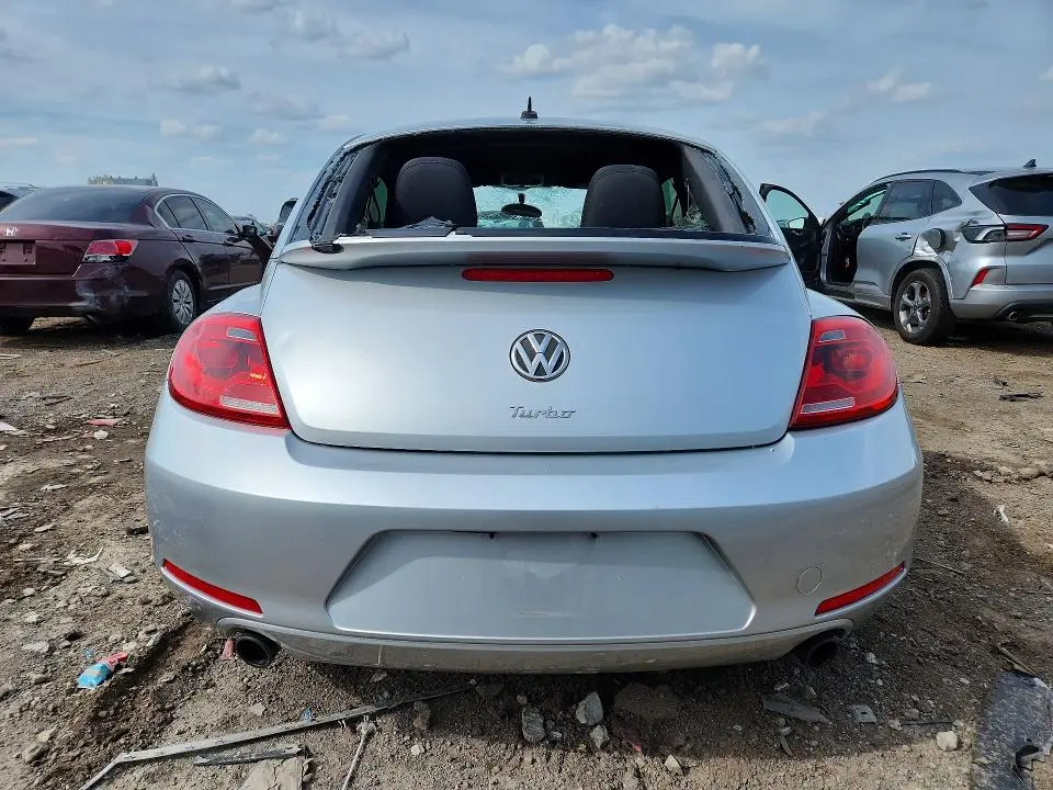 2012 VOLKSWAGEN BEETLE TURBO  