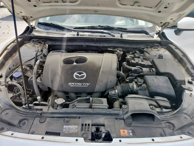 2015 MAZDA 3 TOURING  