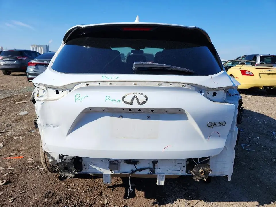 2019 INFINITI QX50 ESSENTIAL  