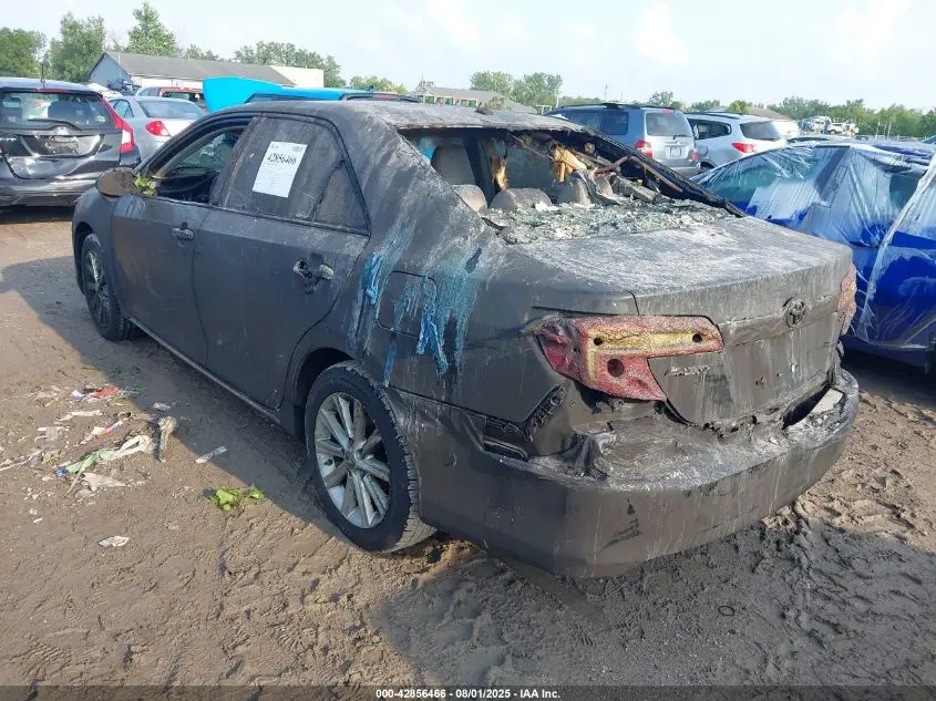 2013 TOYOTA CAMRY XLE