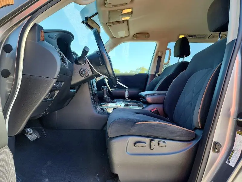 2017 NISSAN ARMADA SV  